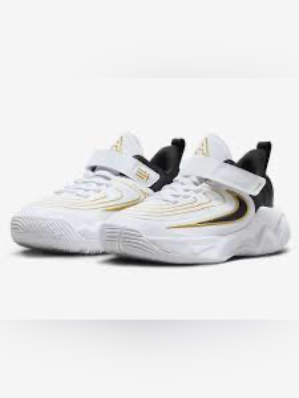 Nike Kids Giannis Immortality 4 White and Gold  Athletic Sneakers